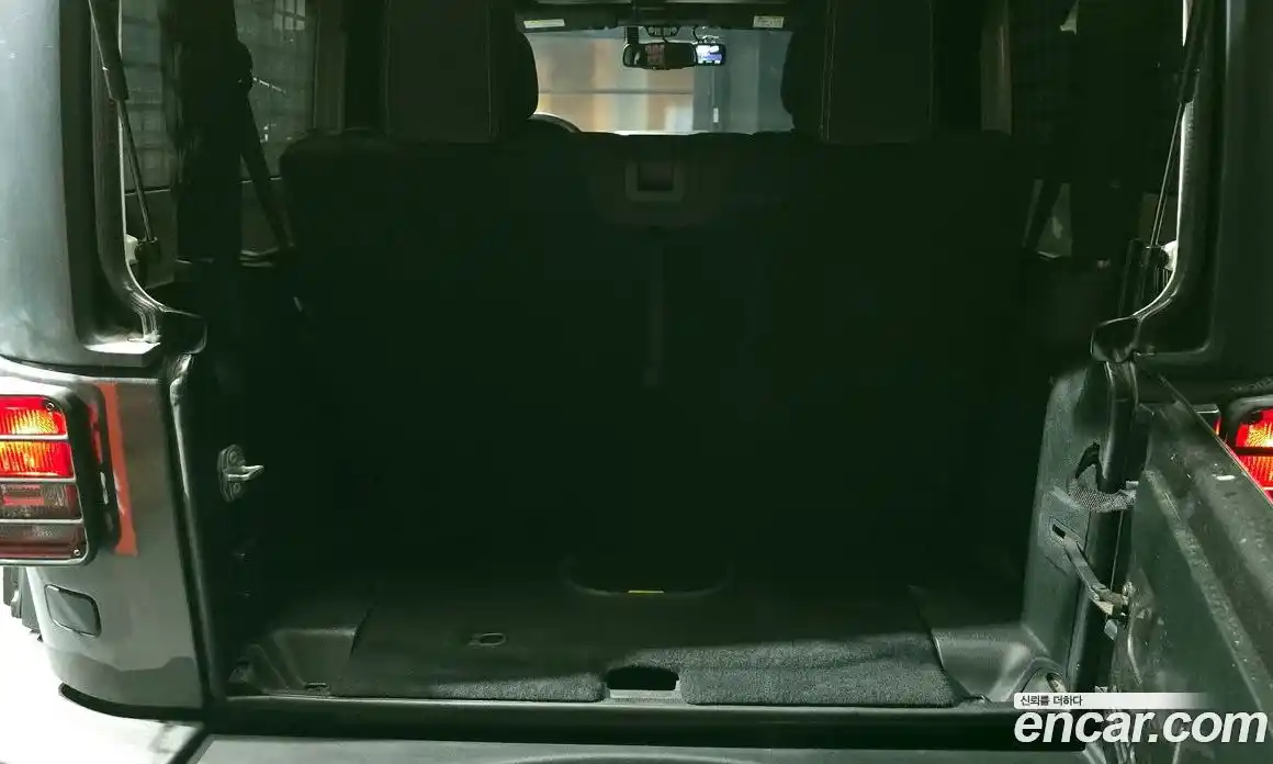 Jeep Wrangler 2017 3.6 гидро в Москве № 896551, фото 20