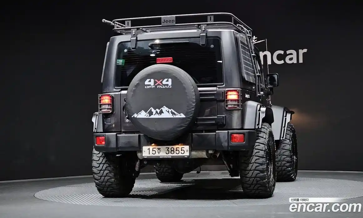 Jeep Wrangler 2017 3.6 гидро в Москве № 896551, фото 4
