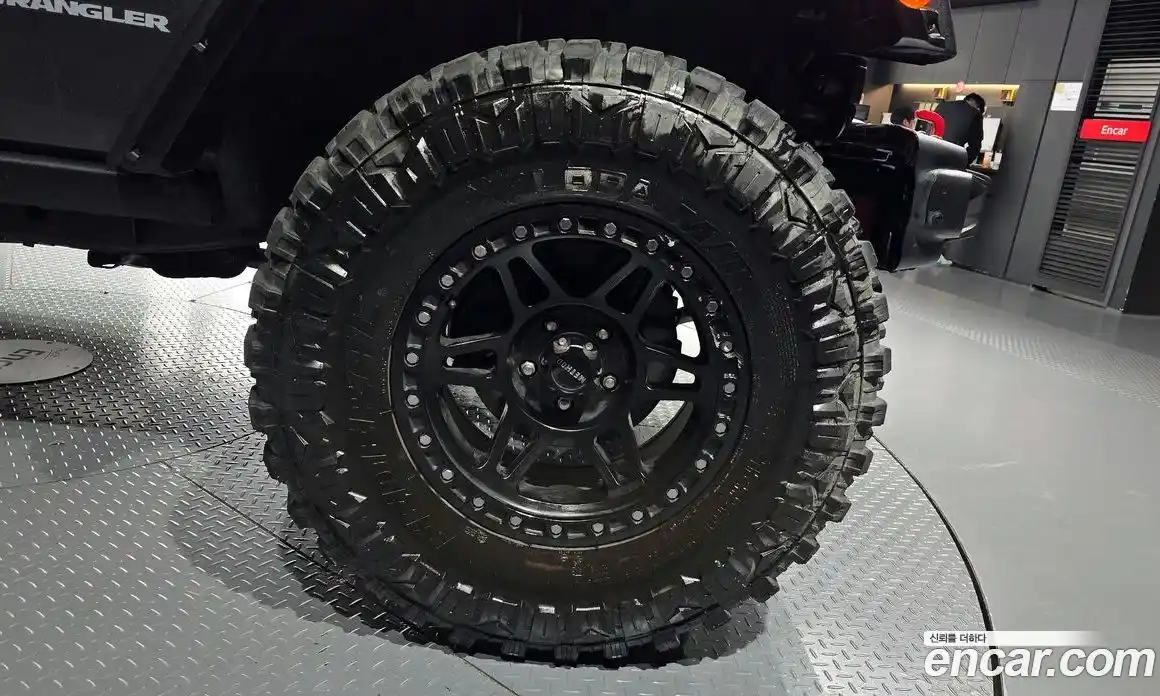 Jeep Wrangler 2017 3.6 гидро в Москве № 896551, фото 5