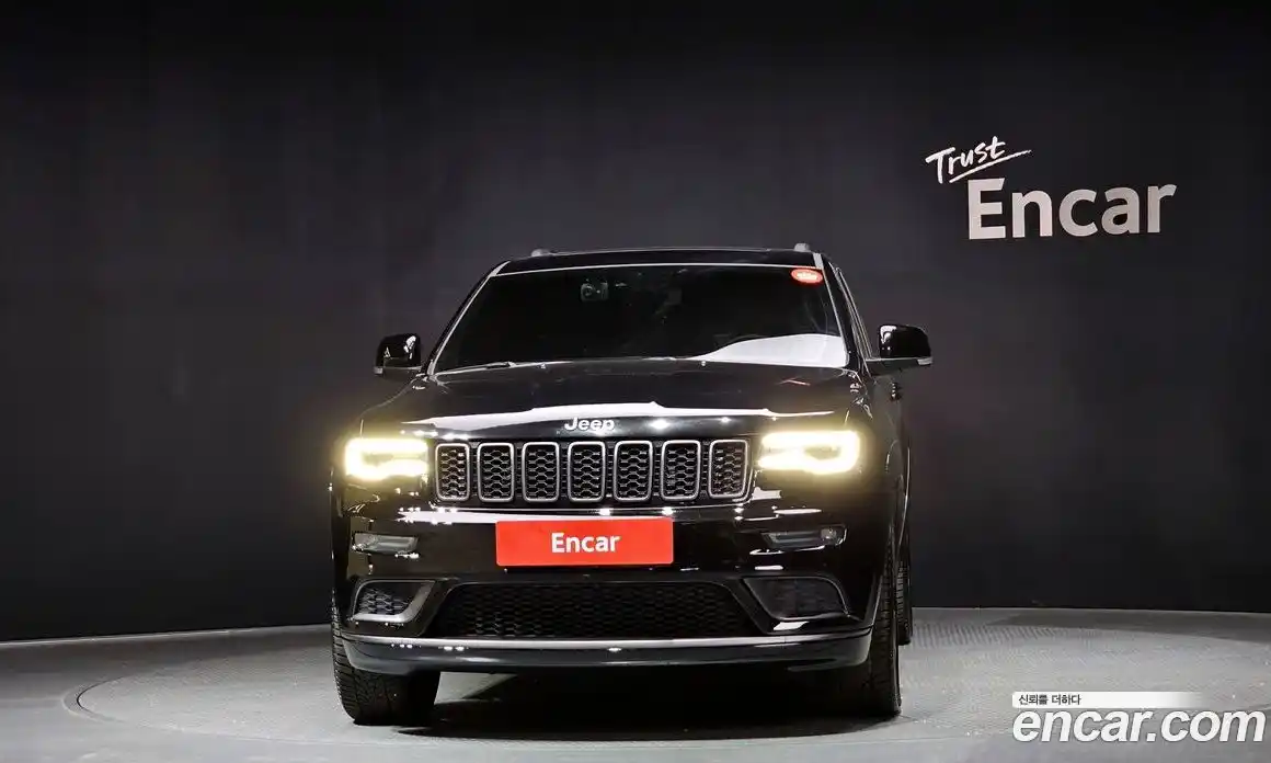 Jeep Cherokee 2020 3.6 гидро в Москве № 896602, фото 3