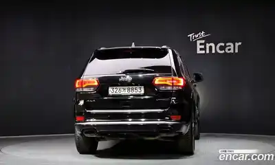 Jeep Cherokee 2020 3.6 гидро в Москве № 896602, миниатюра 4