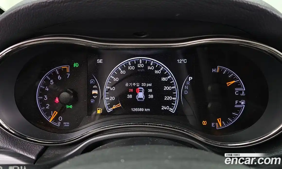 Jeep Cherokee 2020 3.6 гидро в Москве № 896602, фото 8
