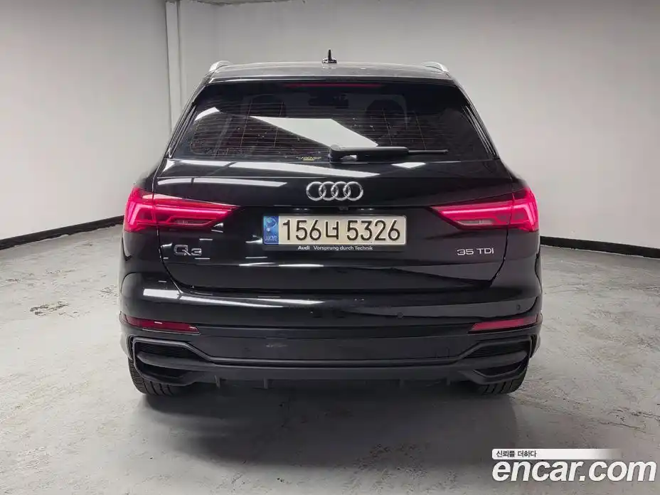 Audi Q3 2023 2.0 Автомат в Москве № 971256, фото 4