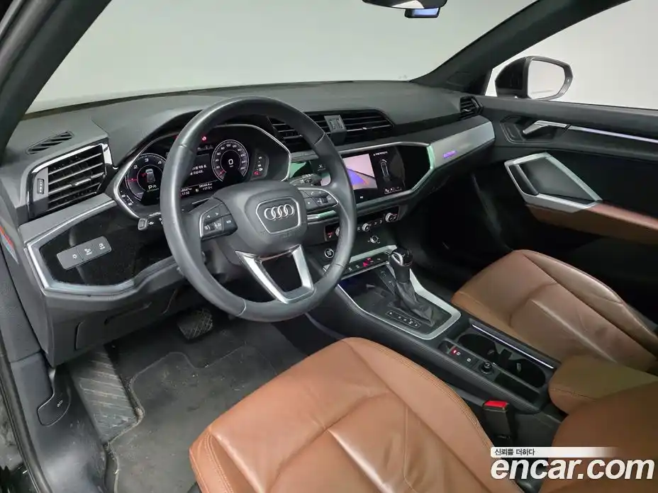 Audi Q3 2023 2.0 Автомат в Москве № 971256, фото 10