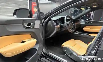 Volvo XC60 2021 2.0 гидро в Москве № 973205, миниатюра 11