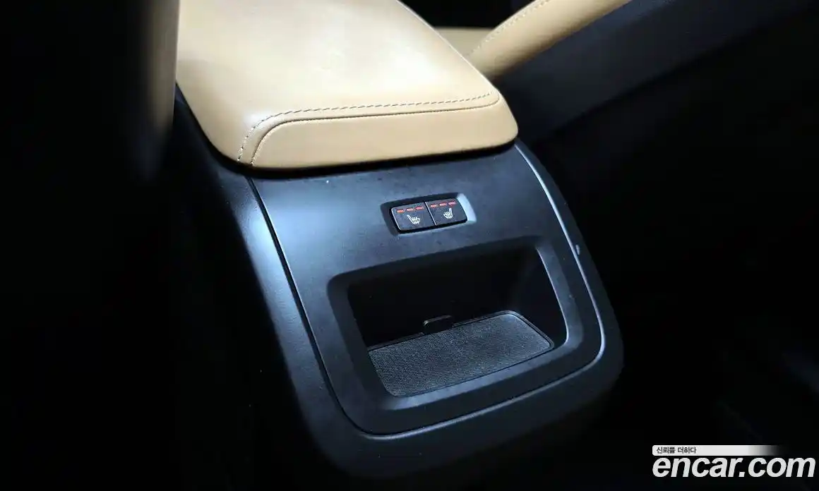 Volvo XC60 2021 2.0 гидро в Москве № 973205, фото 17