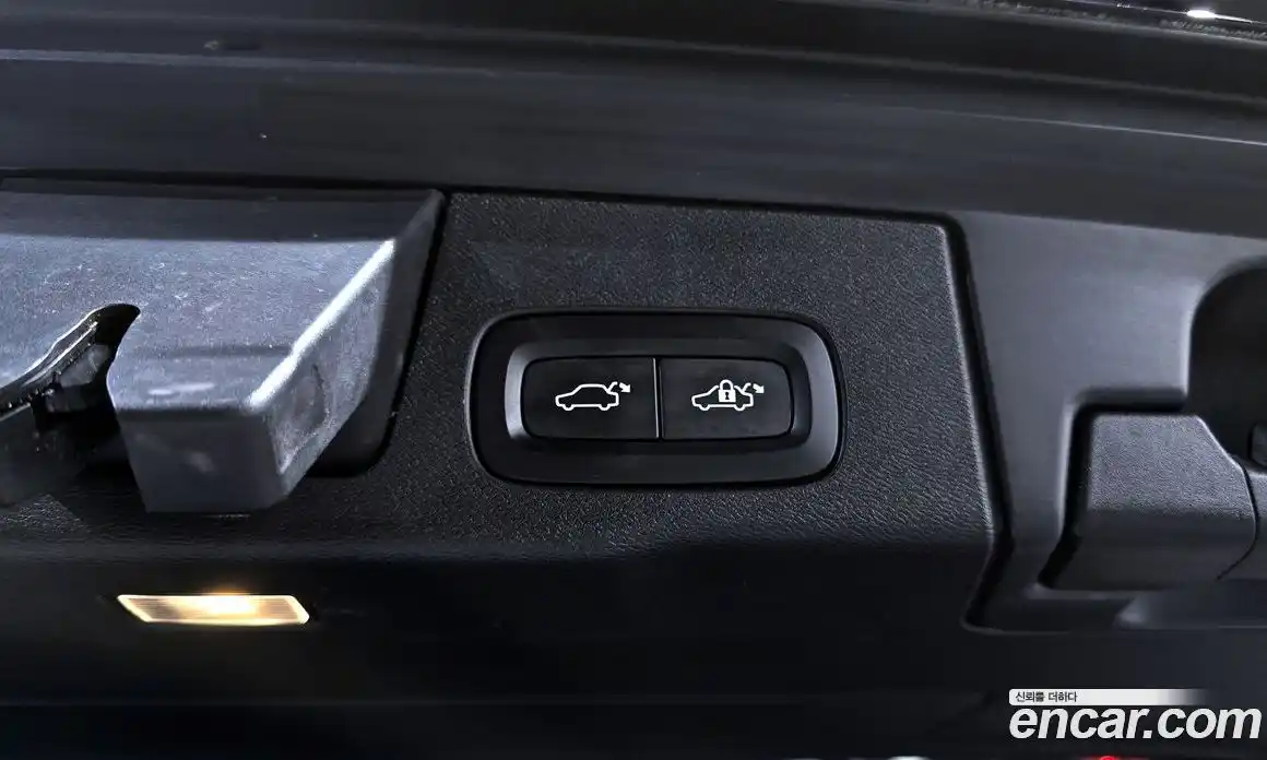 Volvo XC60 2021 2.0 гидро в Москве № 973205, фото 20