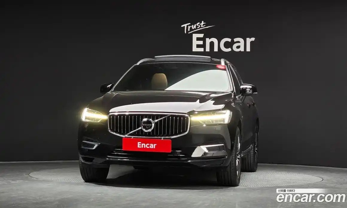 Volvo XC60 2021 2.0 гидро в Москве № 973205, фото 3