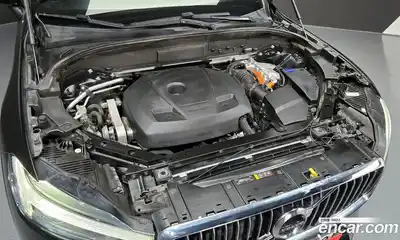 Volvo XC60 2021 2.0 гидро в Москве № 973205, миниатюра 6