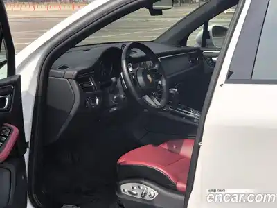 Porsche Macan 2023 2.9 гидро в Москве № 974555, миниатюра 11