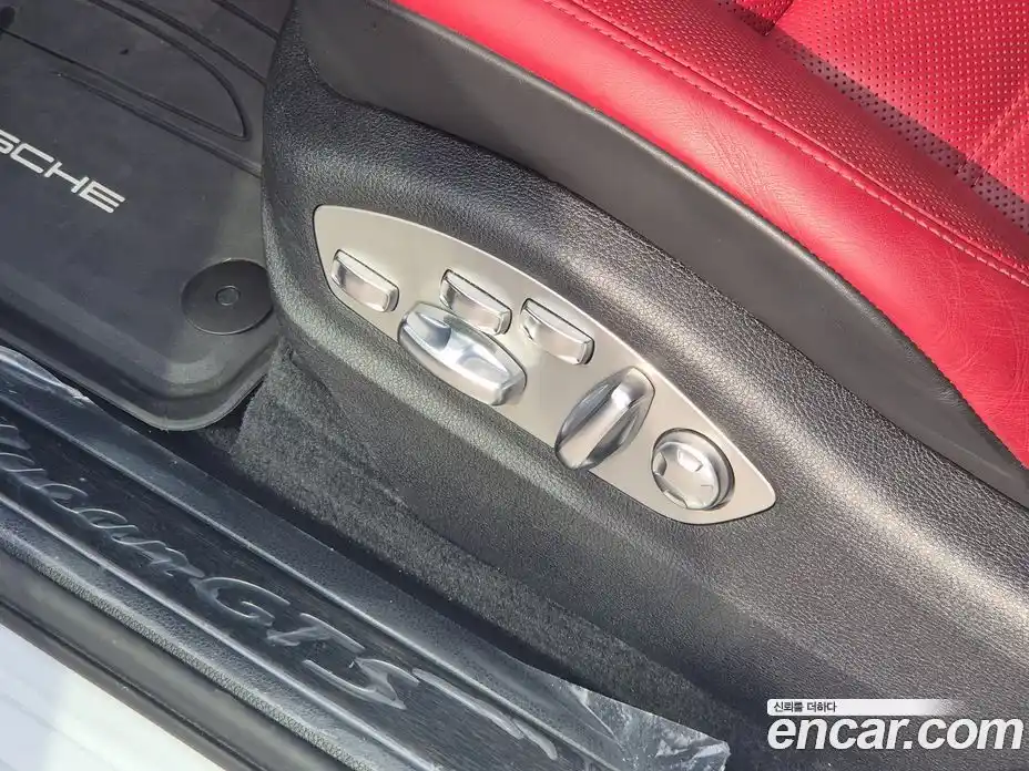 Porsche Macan 2023 2.9 гидро в Москве № 974555, фото 12