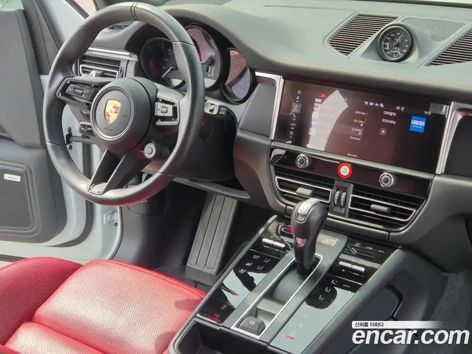 Porsche Macan 2023 2.9 гидро в Москве № 974555, фото 17