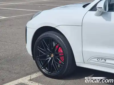 Porsche Macan 2023 2.9 гидро в Москве № 974555, миниатюра 5