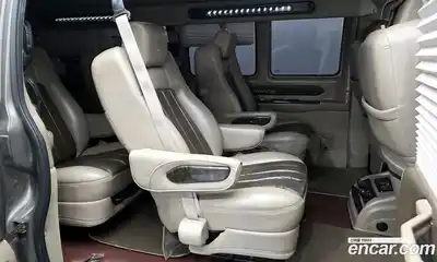 Chevrolet Express Van 2014 6.0 Автомат в Москве № 976739, миниатюра 12