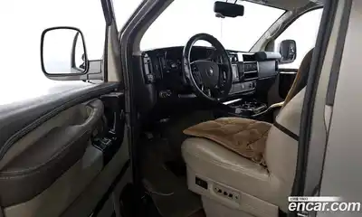 Chevrolet Express Van 2014 6.0 Автомат в Москве № 976739, миниатюра 10