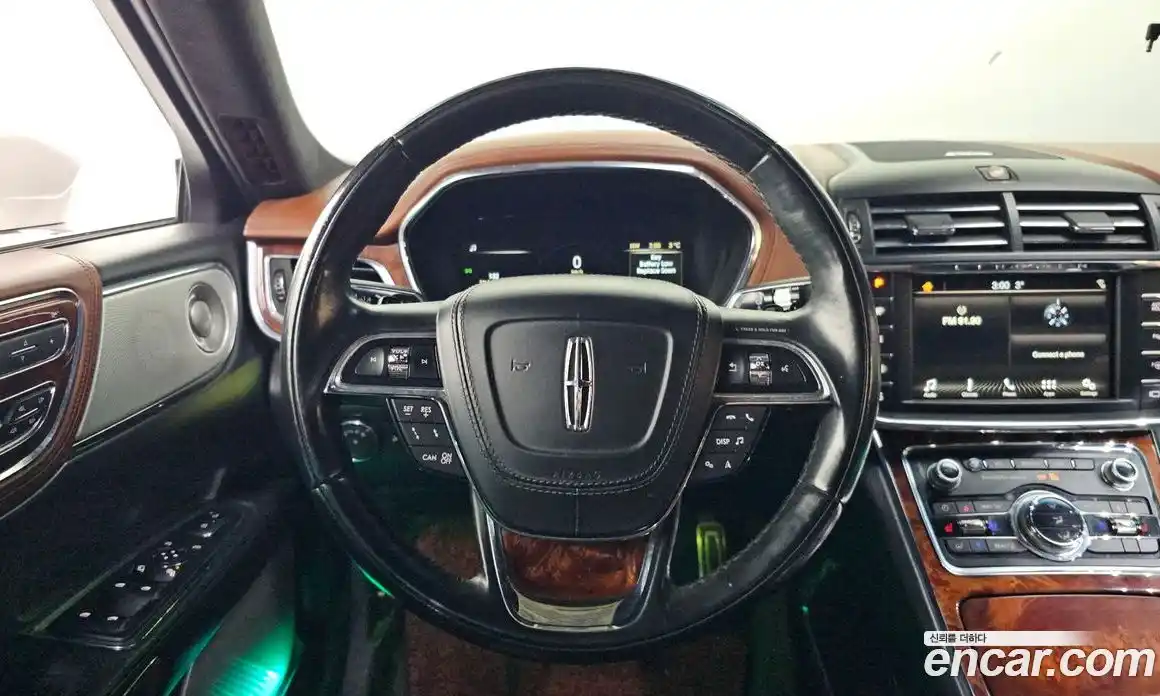 Lincoln Continental 2017 3.0 гидро в Москве № 988312, фото 12