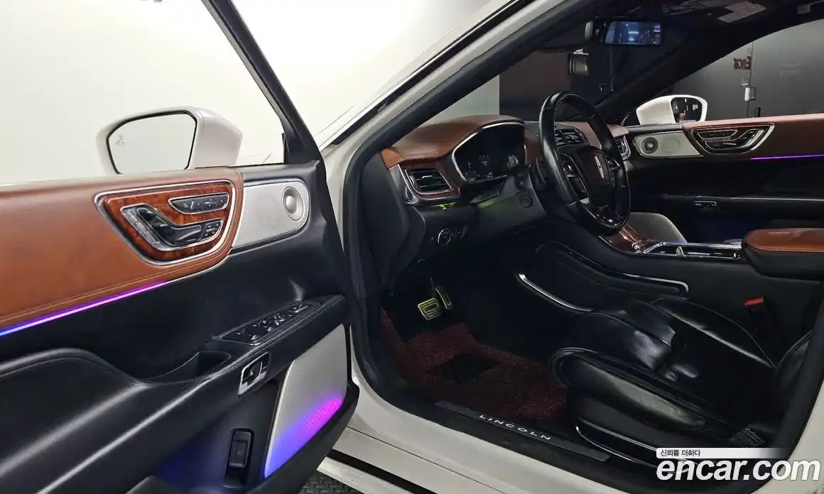 Lincoln Continental 2017 3.0 гидро в Москве № 988312, фото 9