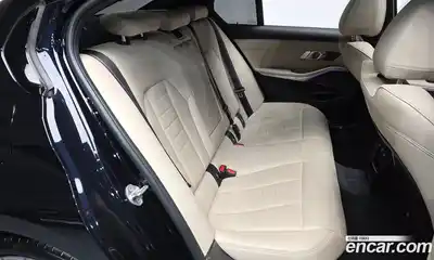 BMW 3-Series 2020 3.0 Автомат в Москве № 1004894, миниатюра 10