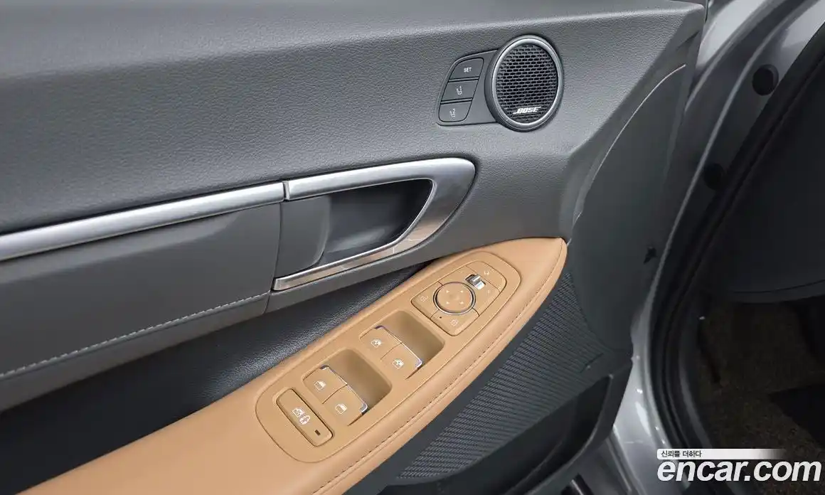 Hyundai Sonata 2021 1.6 Автомат в Москве № 1008090, фото 17