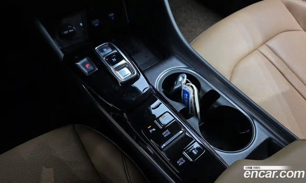 Hyundai Sonata 2021 1.6 Автомат в Москве № 1008090, фото 9