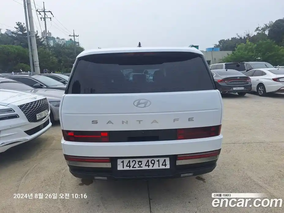 Hyundai Santa Fe 2024 1.6 Автомат в Москве № 1008157, фото 4