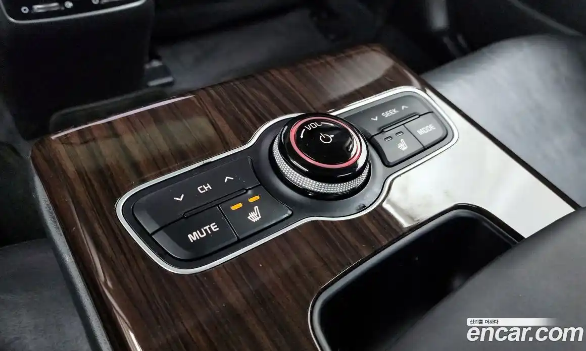 Kia K7 2014 3.0 Автомат в Москве № 1009661, фото 19