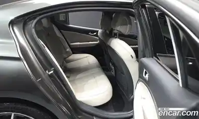 Genesis G70 2023 2.0 Автомат в Москве № 1009892, миниатюра 12