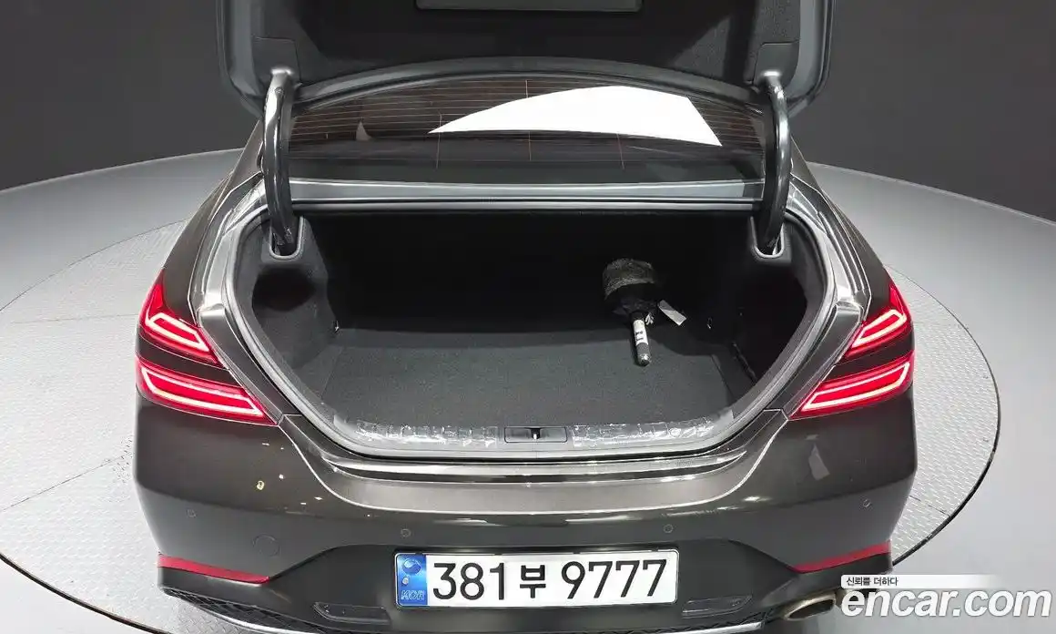 Genesis G70 2023 2.0 Автомат в Москве № 1009892, фото 20