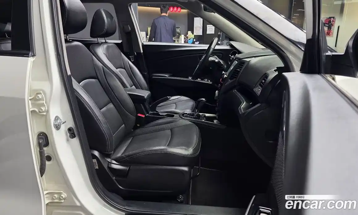 SsangYong TIBOLI 2017 1.6 Автомат в Москве № 1011083, фото 11