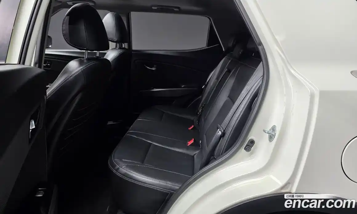 SsangYong TIBOLI 2017 1.6 Автомат в Москве № 1011083, фото 12