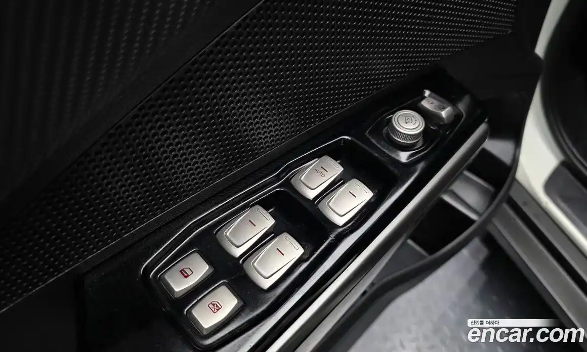 SsangYong TIBOLI 2017 1.6 Автомат в Москве № 1011083, фото 18