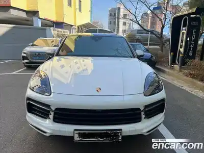Porsche Cayenne, 2020