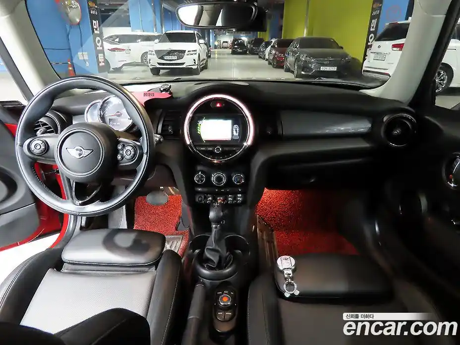 Mini Cooper 2017 1.5 гидро в Москве № 1014106, фото 10