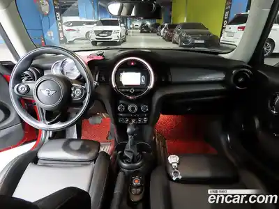Mini Cooper 2017 1.5 гидро в Москве № 1014106, миниатюра 10