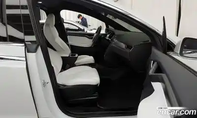 Tesla Model X 2020 0.3 гидро в Москве № 1014226, миниатюра 11