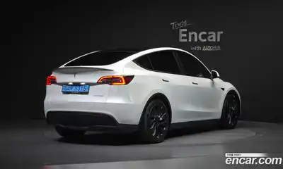 Tesla Model Y 2023 0.2 гидро в Москве № 1014264, миниатюра 2