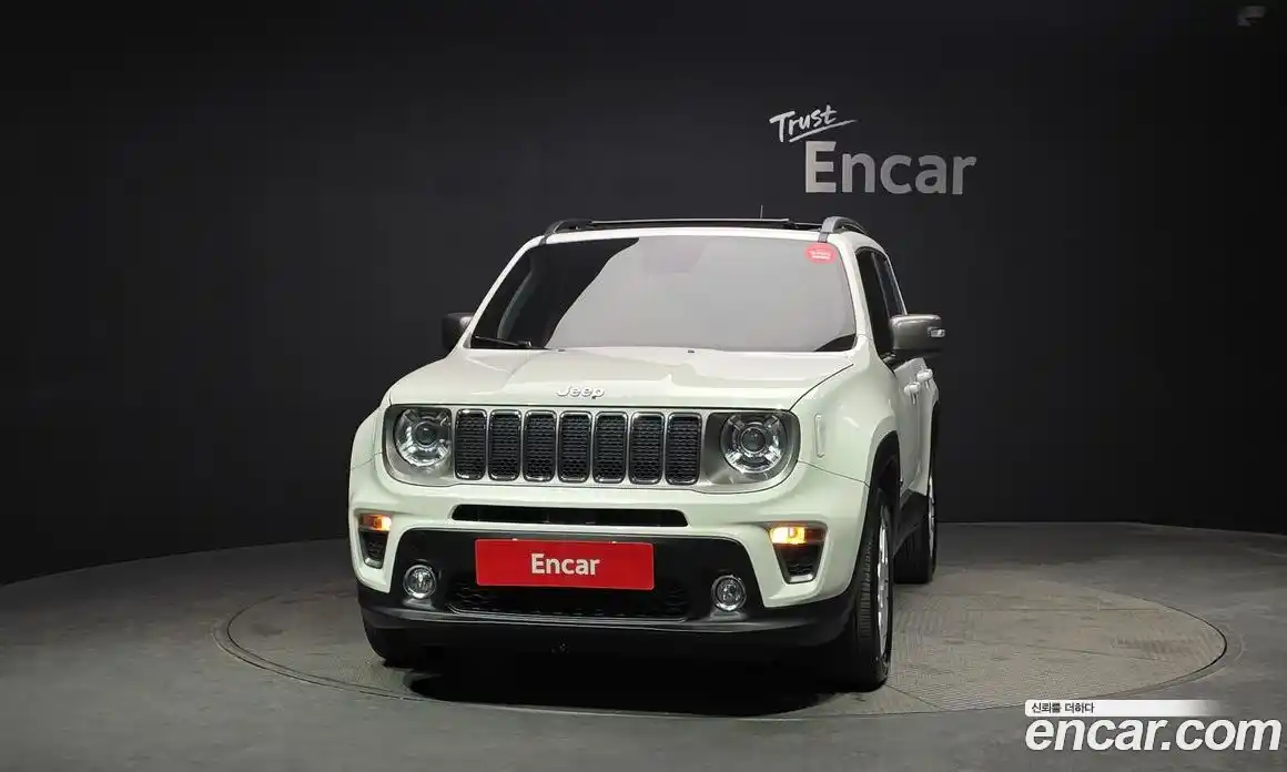Jeep Renegade 2019 2.4 гидро в Москве № 1014895, фото 3