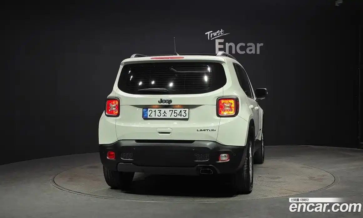 Jeep Renegade 2019 2.4 гидро в Москве № 1014895, фото 4