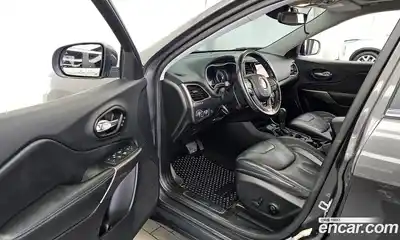Jeep Cherokee 2021 2.4 гидро в Москве № 1014944, миниатюра 10