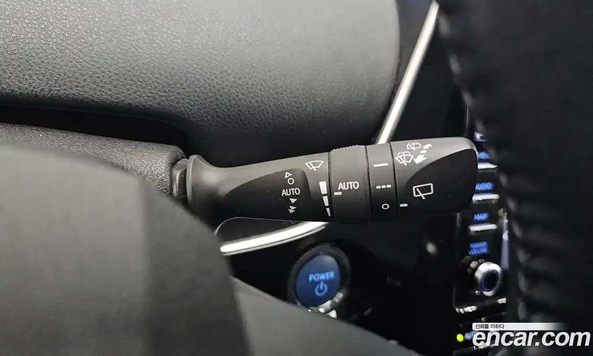 Toyota Prius 2019 1.8 гидро в Москве № 1015185, фото 19