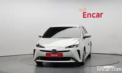 Toyota Prius 2019 1.8 гидро в Москве № 1015185, миниатюра 3