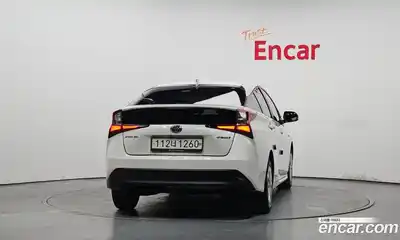 Toyota Prius 2019 1.8 гидро в Москве № 1015185, миниатюра 4