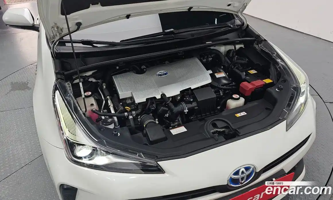 Toyota Prius 2019 1.8 гидро в Москве № 1015185, фото 6