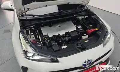 Toyota Prius 2019 1.8 гидро в Москве № 1015185, миниатюра 6