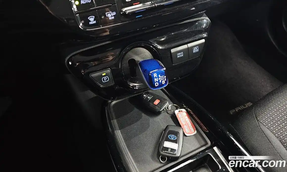 Toyota Prius 2019 1.8 гидро в Москве № 1015185, фото 9
