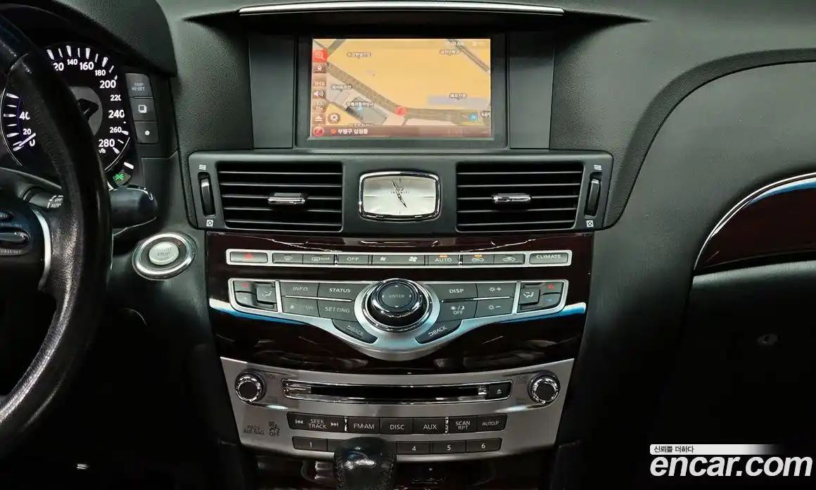 Infiniti M 2013 3.7 гидро в Москве № 1015751, фото 14
