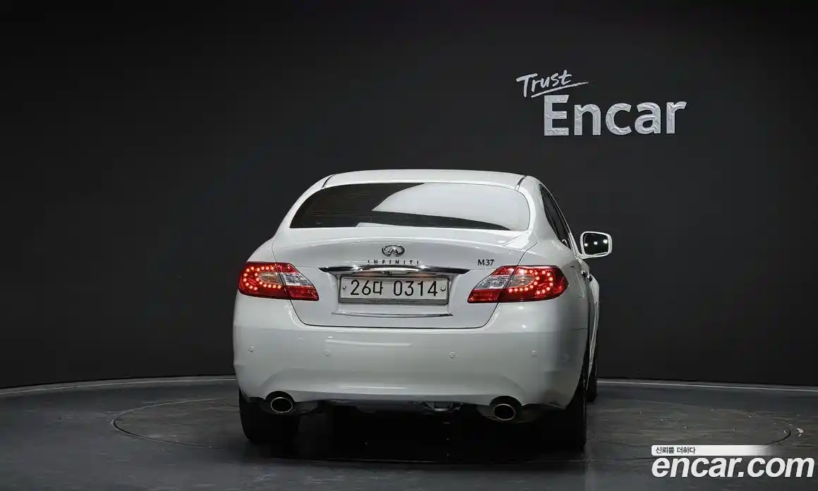 Infiniti M 2013 3.7 гидро в Москве № 1015751, фото 4