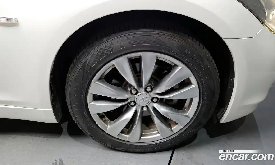Infiniti M 2013 3.7 гидро в Москве № 1015751, фото 5