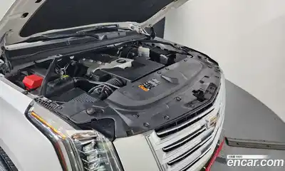 Cadillac Escalade 2020 6.2 гидро в Москве № 1016009, миниатюра 6