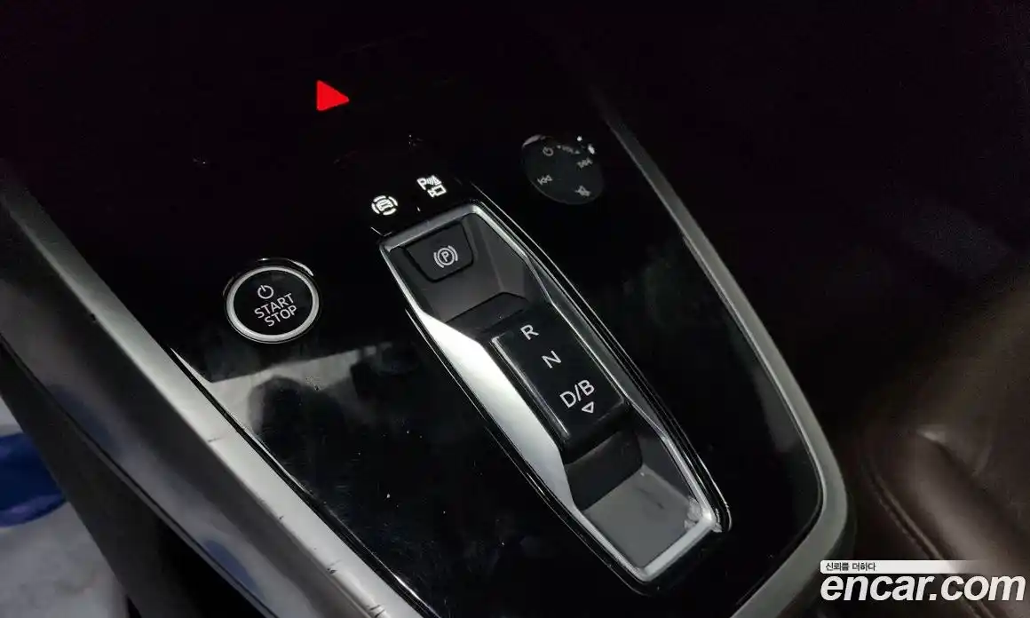 Audi Q4 e-tron 2022 0.2 гидро в Москве № 135380, фото 9